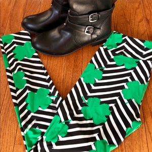 Lularoe shamrock leggings, NWOT size OS